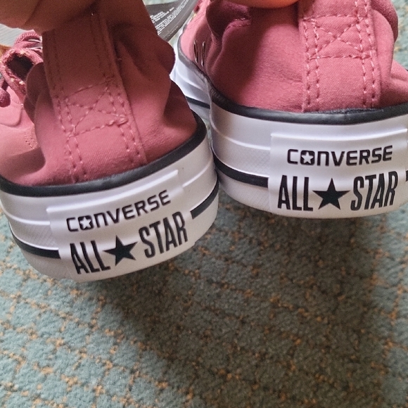 Converse Rose Canvas Sneakers - Picture 6 of 9